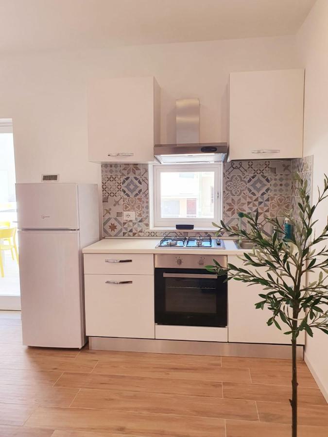 Beach Apartments Marina Di Ragusa Eksteriør billede